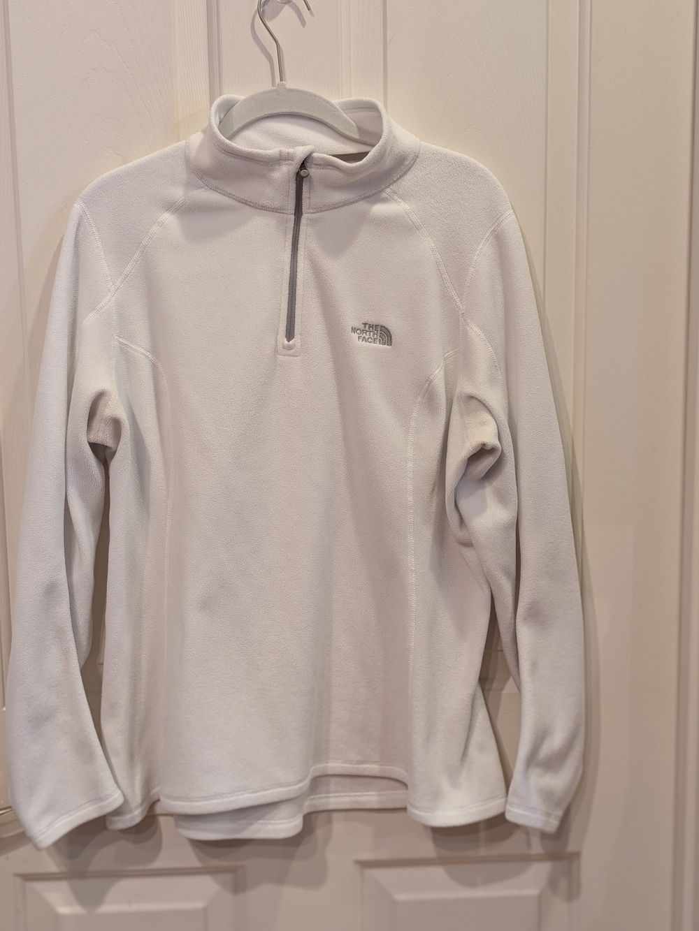 The North Face White Women's Half-Zip Fleece Pullover